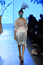 Load image into Gallery viewer, LOVE Print Drawstring Kaftan
